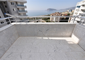 اطلالة بحر - شقة غرفتين وصالة مفروشة ضمن مجمع فاخر في الانيا  