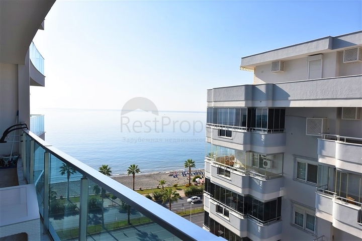 اطلالة بحر - شقة غرفتين  وصالة ضمن مجمع سكني حديث اول صف على البحر - الانيا 