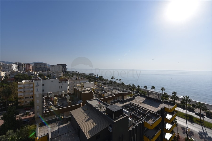 اطلالة بحر - شقة غرفتين  وصالة ضمن مجمع سكني حديث اول صف على البحر - الانيا 