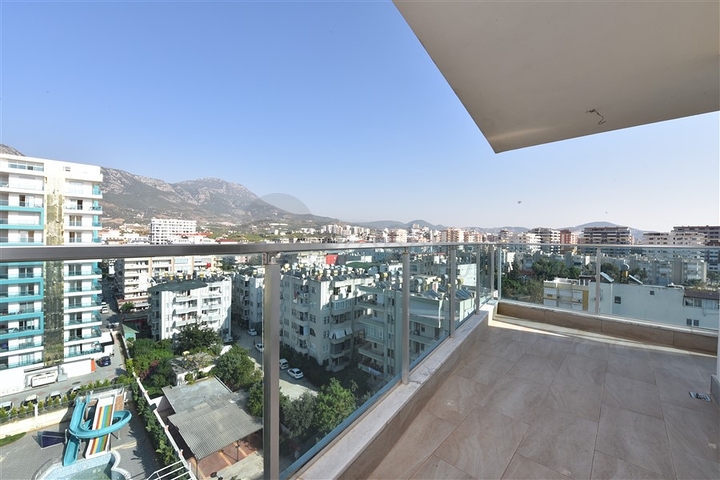 اطلالة بحر - شقة غرفتين  وصالة ضمن مجمع سكني حديث اول صف على البحر - الانيا 