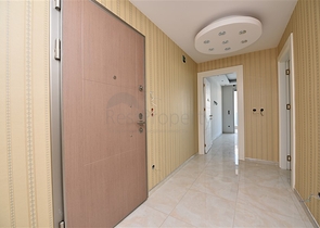 اطلالة بحر - شقة غرفتين  وصالة ضمن مجمع سكني حديث اول صف على البحر - الانيا 