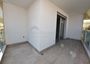 اطلالة بحر - شقة غرفتين  وصالة ضمن مجمع سكني حديث اول صف على البحر - الانيا 