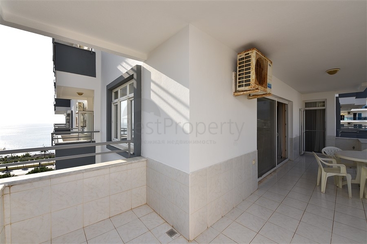 اطلالة بحر - مطبخ منفصل - شقة 2 غرفة وصالة في مهوتلار / الانيا 