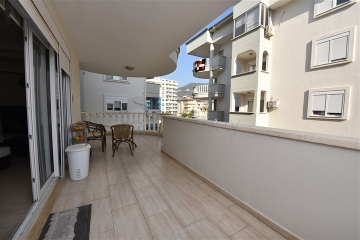 150 متر الى البحر - شقة مفروشة 2 غرفة وصالة في منطقة اوبا / الانيا 