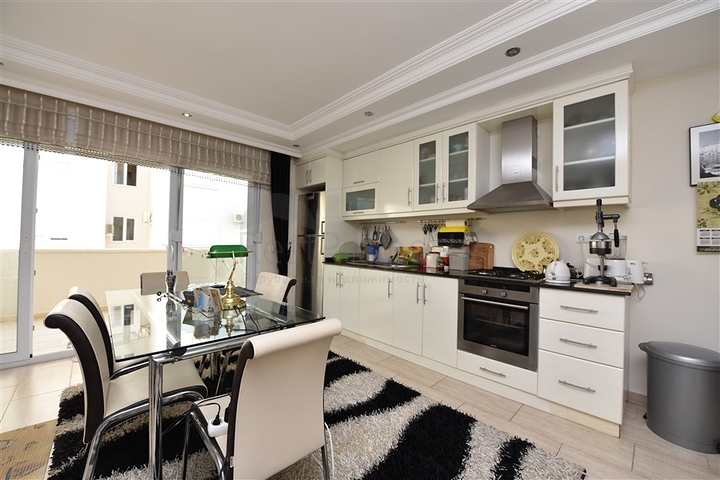 150 متر الى البحر - شقة مفروشة 2 غرفة وصالة في منطقة اوبا / الانيا 