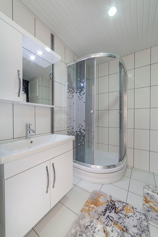 سعر مناسب - اطلالة بحر - شقة غرفة وصالة في منطقة كاستل / الانيا 