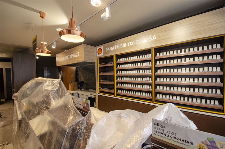 للاستثمار  محطات الوقود للبيع في وسط مدينة أنطاليا