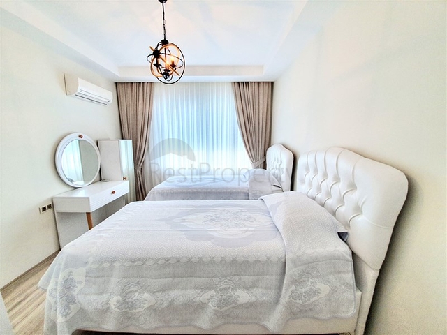 منزل احلامكم - شقة عائلية فاخرة ضمن مجمع 5 نجوم في الانيا 