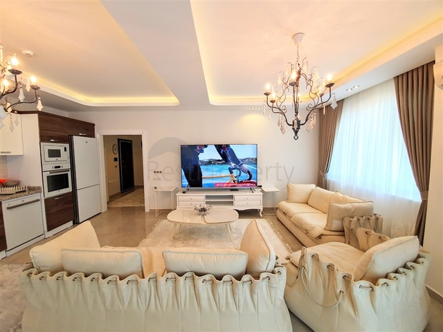 منزل احلامكم - شقة عائلية فاخرة ضمن مجمع 5 نجوم في الانيا 