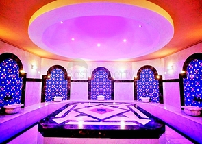 منزل احلامكم - شقة عائلية فاخرة ضمن مجمع 5 نجوم في الانيا 