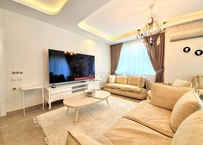 منزل احلامكم - شقة عائلية فاخرة ضمن مجمع 5 نجوم في الانيا 