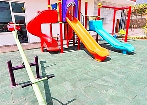 منزل احلامكم - شقة عائلية فاخرة ضمن مجمع 5 نجوم في الانيا 