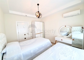 منزل احلامكم - شقة عائلية فاخرة ضمن مجمع 5 نجوم في الانيا 