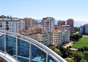 منزل احلامكم - شقة عائلية فاخرة ضمن مجمع 5 نجوم في الانيا 