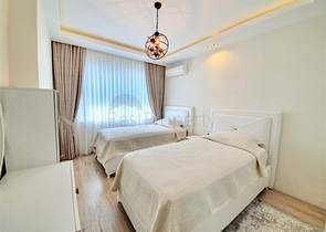 منزل احلامكم - شقة عائلية فاخرة ضمن مجمع 5 نجوم في الانيا 