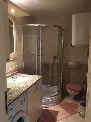 جانب شاطئ كليوباترا - شقة 1 غرفة وصالة - مفروشة - مركز الانيا 