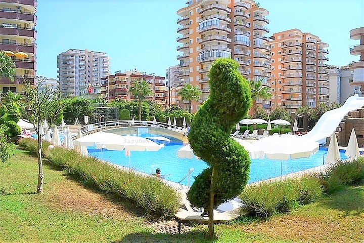 شقة عائلية - غرفتين وصالة - ضمن مجمع سكني في مهموتلار / الانيا 