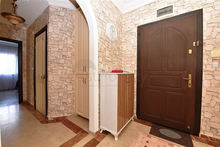 شقة عائلية - غرفتين وصالة - ضمن مجمع سكني في مهموتلار / الانيا 