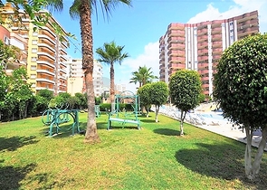 شقة عائلية - غرفتين وصالة - ضمن مجمع سكني في مهموتلار / الانيا 