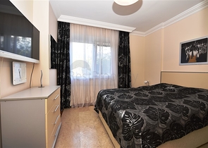 شقة عائلية - غرفتين وصالة - ضمن مجمع سكني في مهموتلار / الانيا 