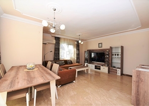 شقة عائلية - غرفتين وصالة - ضمن مجمع سكني في مهموتلار / الانيا 