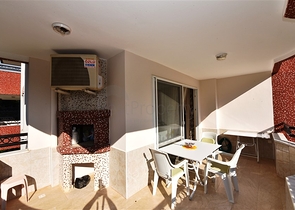 شقة عائلية - غرفتين وصالة - ضمن مجمع سكني في مهموتلار / الانيا 