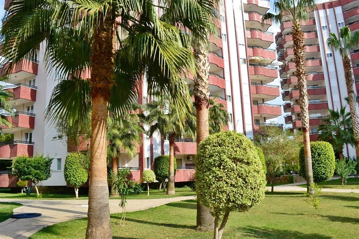 شقة عائلية واسعة - مفروشة - تصميم 2 غرفة وصالة في مهموتلار / الانيا 