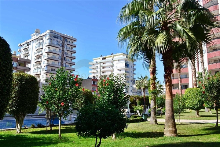 شقة عائلية واسعة - مفروشة - تصميم 2 غرفة وصالة في مهموتلار / الانيا 