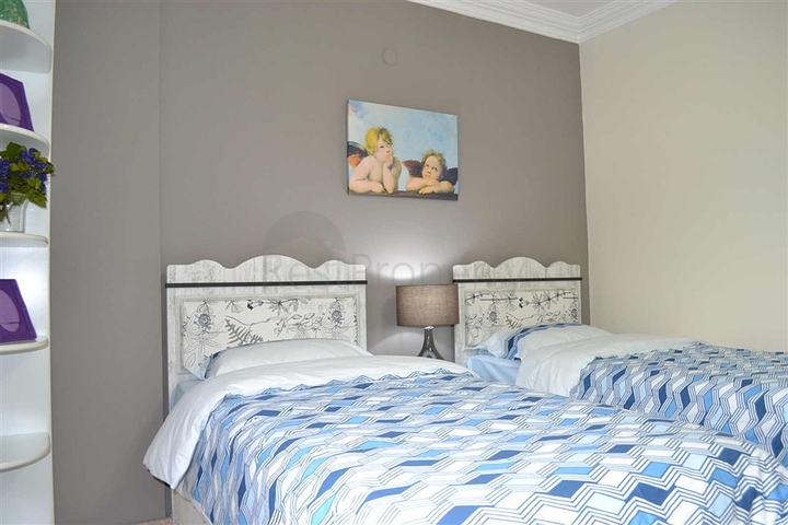 شقة عائلية واسعة - مفروشة - تصميم 2 غرفة وصالة في مهموتلار / الانيا 