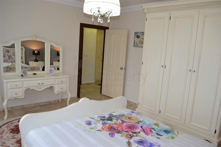 شقة عائلية واسعة - مفروشة - تصميم 2 غرفة وصالة في مهموتلار / الانيا 