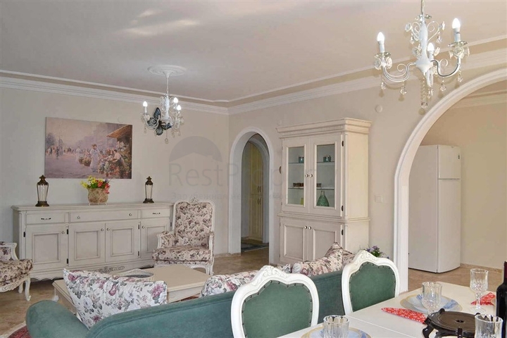 شقة عائلية واسعة - مفروشة - تصميم 2 غرفة وصالة في مهموتلار / الانيا 