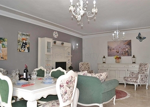 شقة عائلية واسعة - مفروشة - تصميم 2 غرفة وصالة في مهموتلار / الانيا 