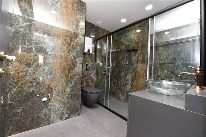 تسحرك من اول نظرة - شقة بتصميم حديث وسعر منافس - في مدينة الانيا الساحرة 