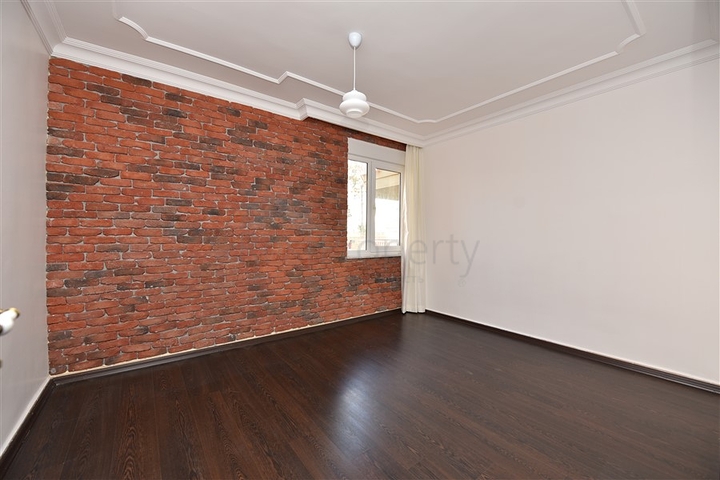 تسحرك من اول نظرة - شقة بتصميم حديث وسعر منافس - في مدينة الانيا الساحرة 