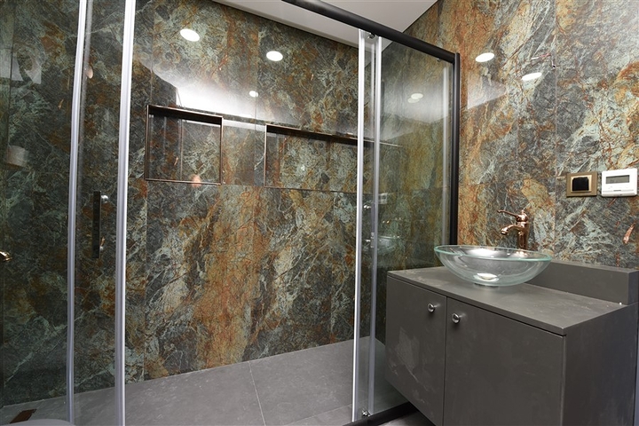 تسحرك من اول نظرة - شقة بتصميم حديث وسعر منافس - في مدينة الانيا الساحرة 