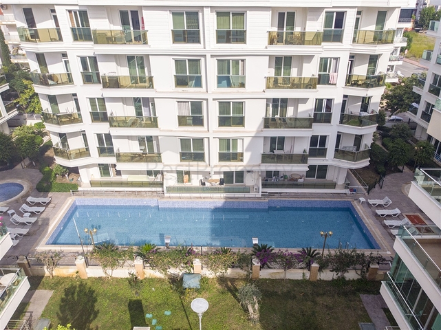 شقة 2 + 1 مع الأثاث في ليمان كونيالتي