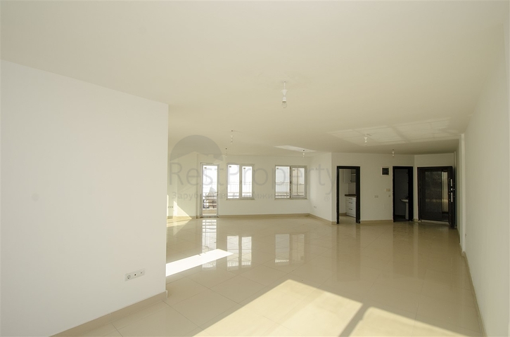 بيع مركز أعمال في منطقة لارا أنطاليا