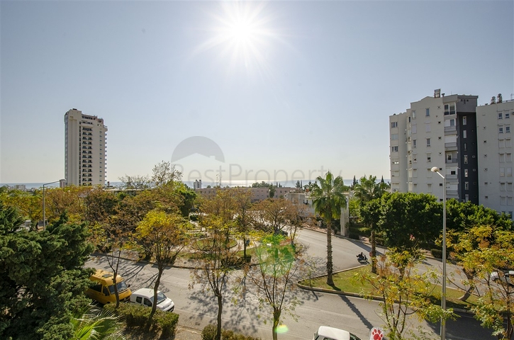 بيع مركز أعمال في منطقة لارا أنطاليا