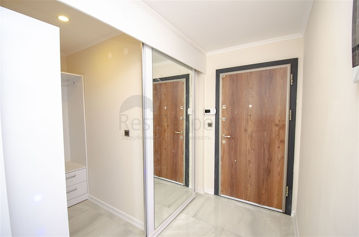 شقق 2 + 1 ، 3 + 1 ، 4 + 1 في مجمع في كونيالتي أنطاليا