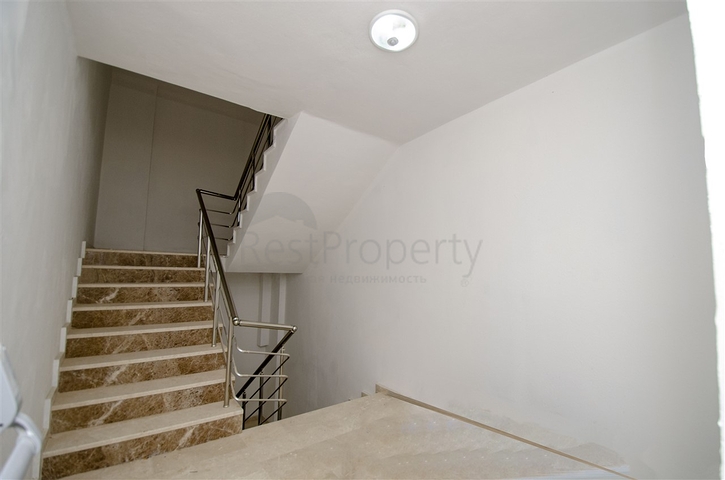 شقق 2 + 1 ، 3 + 1 ، 4 + 1 في مجمع في كونيالتي أنطاليا