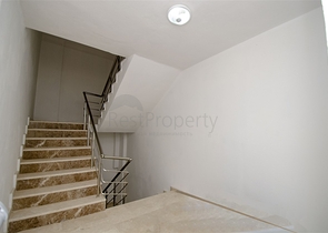 شقق 2 + 1 ، 3 + 1 ، 4 + 1 في مجمع في كونيالتي أنطاليا