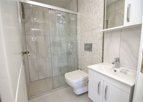 شقق 2 + 1 ، 3 + 1 ، 4 + 1 في مجمع في كونيالتي أنطاليا