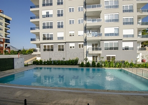 شقق 2 + 1 ، 3 + 1 ، 4 + 1 في مجمع في كونيالتي أنطاليا