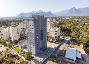 شقق 2 + 1 ، 3 + 1 ، 4 + 1 في مجمع في كونيالتي أنطاليا