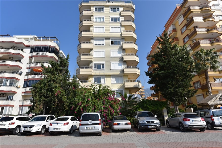 50 متر الى البحر - شقة 2 غرفة وصالة - مفروشة - في مهموتلار / الانيا 