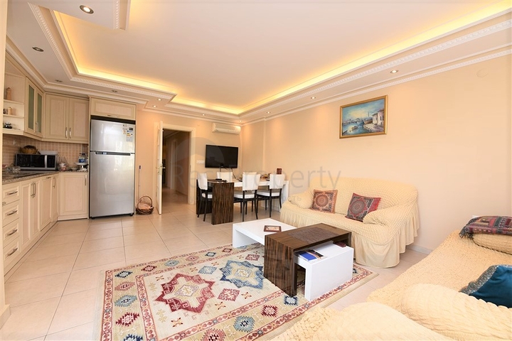 50 متر الى البحر - شقة 2 غرفة وصالة - مفروشة - في مهموتلار / الانيا 