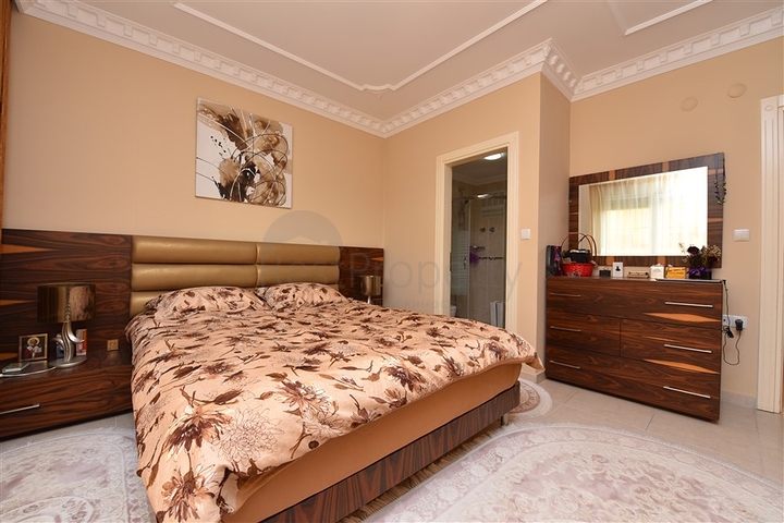 50 متر الى البحر - شقة 2 غرفة وصالة - مفروشة - في مهموتلار / الانيا 