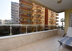 50 متر الى البحر - شقة 2 غرفة وصالة - مفروشة - في مهموتلار / الانيا 