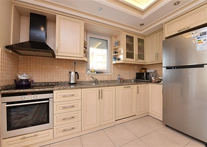 50 متر الى البحر - شقة 2 غرفة وصالة - مفروشة - في مهموتلار / الانيا 