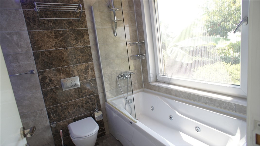 اطلالة بحر - فيلا فاخرة - 3 غرف نوم وصالة - كارجي جاك / الانيا 